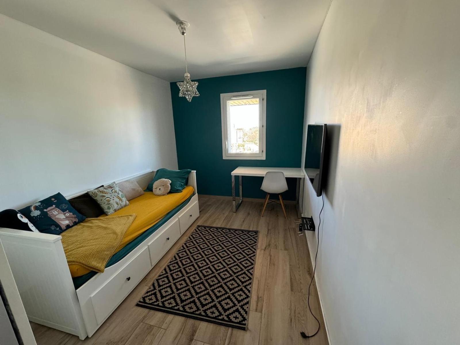 Morgiou Sormiou T4 Climatise Familial - 3 - Terrasse Bois - Jardin Privatif - Calanques A Pied - Plages & Velodrome A 10 Min - Ideal Familles & Randonneurs & Grimpeurs - Escalade A 5 Min - Sud Apartment Marseille